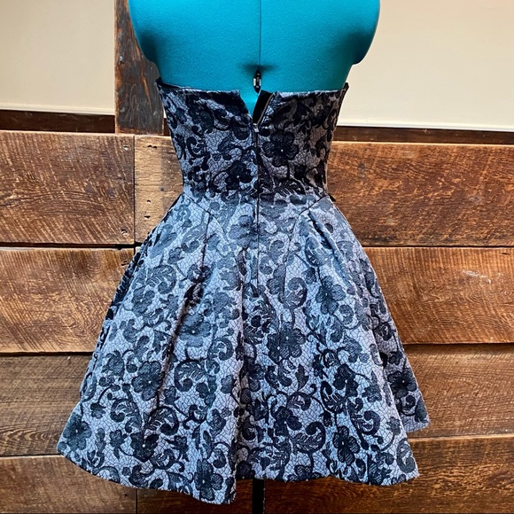 Betsy Johnson Full Skirted Brocade Strapless Mini Gown Gothic Witchy Victorian - Picture 8 of 14